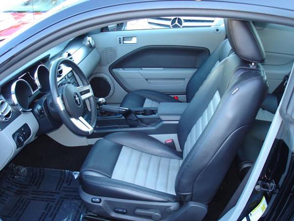 Can ANYONE  Post Photos of 2 TONE Leather Interiors ? ? ? ?  -----75244635-14sm.jpg