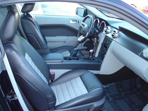 Can ANYONE  Post Photos of 2 TONE Leather Interiors ? ? ? ?  -----75244635-16sm.jpg