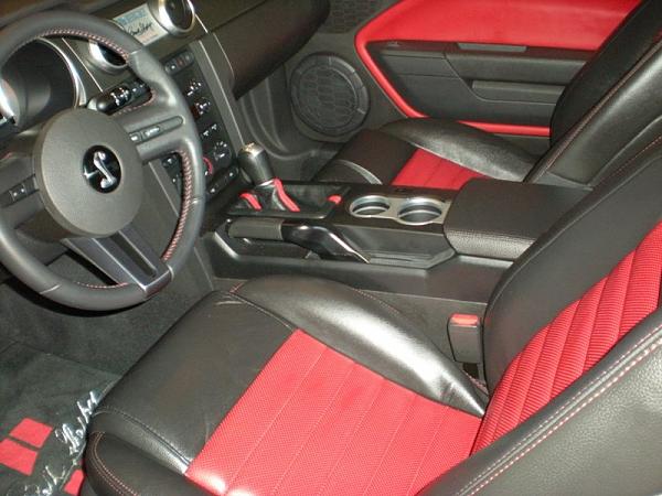 Post pics of your non-stock manual shifter/shifter ball/shifter boot combo-installed-boot1-7-23-10.jpg