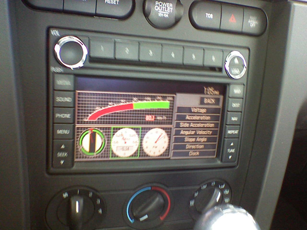 2007 mustang radio not working