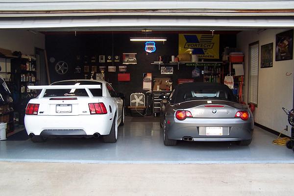 What's in the garage????????-100_1773.jpg