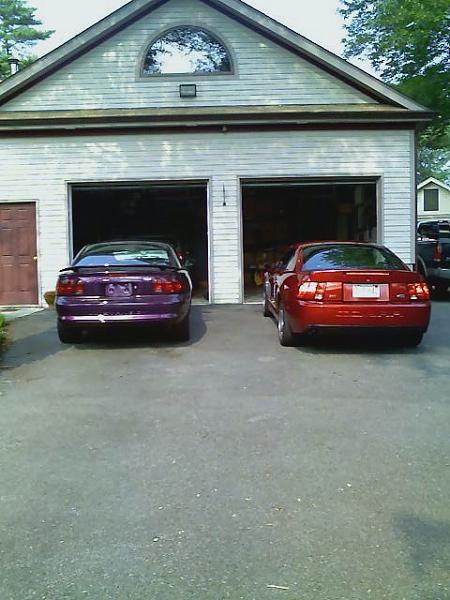 Let's see where your SN-95 lives...Garage Pics!!!!!-garage01.jpg