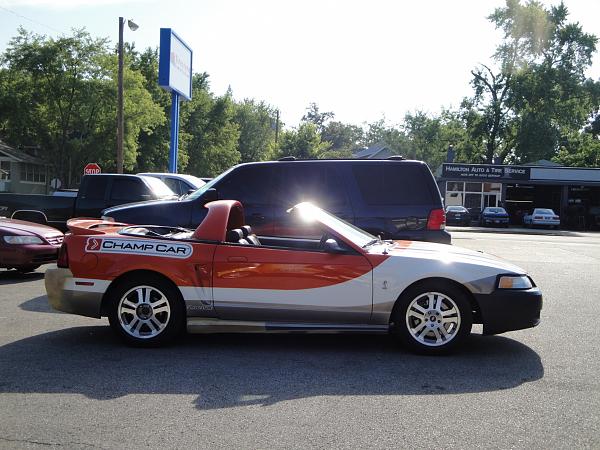 '99 Mustang SVT Cobra Champcar Pace Car-002.jpg