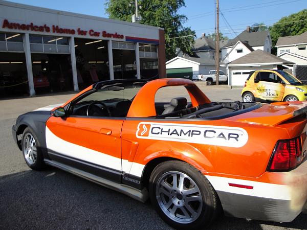 '99 Mustang SVT Cobra Champcar Pace Car-004.jpg