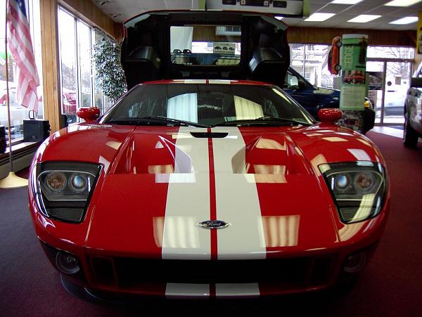 Red Ford GT pics-ford-gt.jpg
