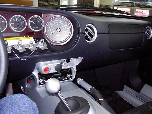 Red Ford GT pics-ford-gt-interior.jpg