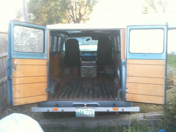 Kyles '64 Falcon Econoline Clubwagon Deluxe Project-95b8d1c0.jpg