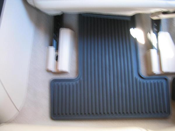 OEM All Weather Floor Mats-20061005_0492.jpg