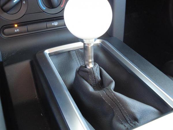 Looking for Bullitt Shift Knob-bullittbezel.jpg