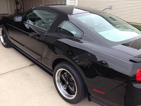 2005-2009 S-197 Gen 1 FORD MUSTANG Black Picture Gallery!-image-666916733.jpg