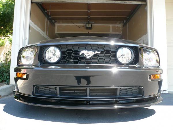 What's it look like on a Black Stang???-chin_spoiler_007__2_.jpg