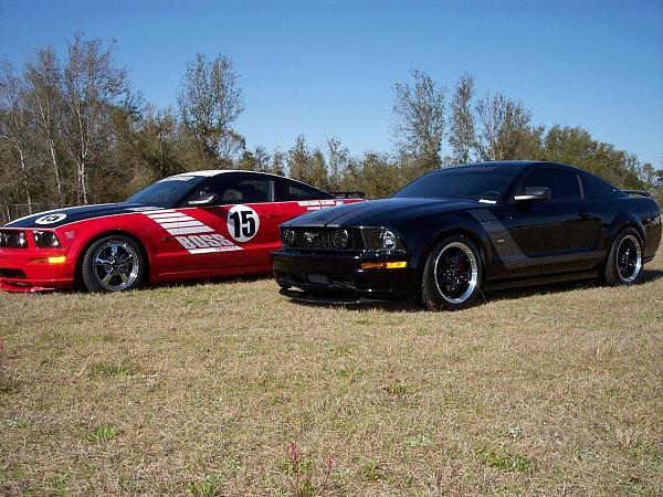 black mustang with which bullitts?-100_0135a.jpg