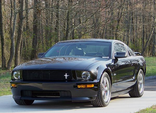 2005-2009 S-197 Gen 1 FORD MUSTANG Black Picture Gallery!-new-tires-pic28.jpg