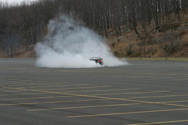 2005-2009 S-197 Gen 1 FORD MUSTANG Black Picture Gallery!-stang_burnouts_021_smaller.jpg