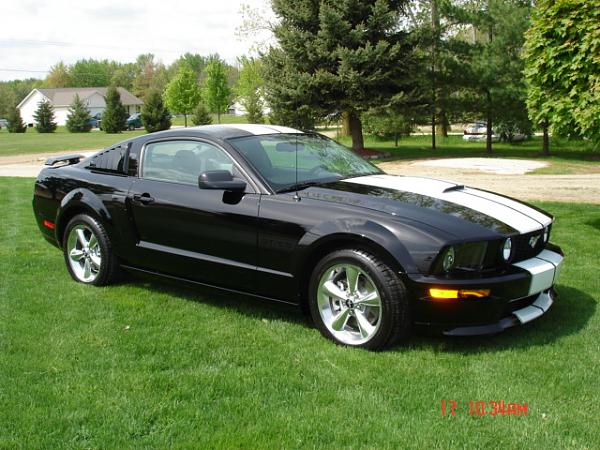 2005-2009 S-197 Gen 1 FORD MUSTANG Black Picture Gallery!-dsc00987.jpg