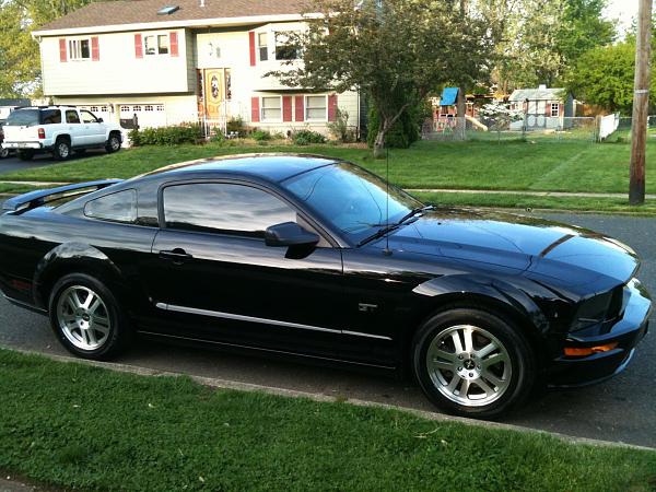 2007-2009 S-197 Gen 1 FORD MUSTANG Black Picture Gallery!-mustang-1.jpg