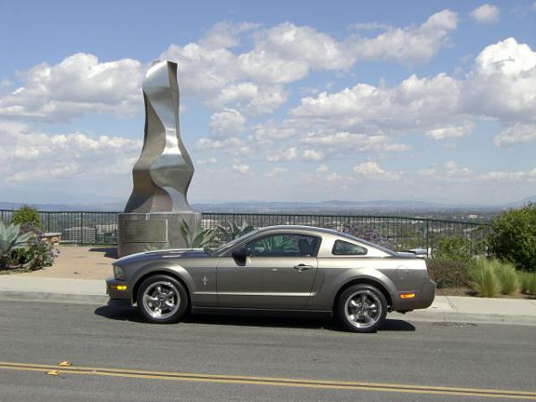 2005 S-197 Mustang S-197 Gen 1 Mineral Gray Picture Gallery-sh1.jpg