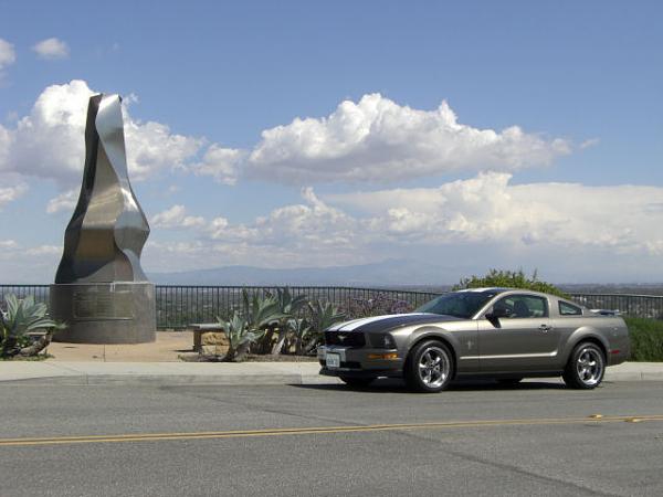 2005 S-197 Mustang S-197 Gen 1 Mineral Gray Picture Gallery-sh2.jpg