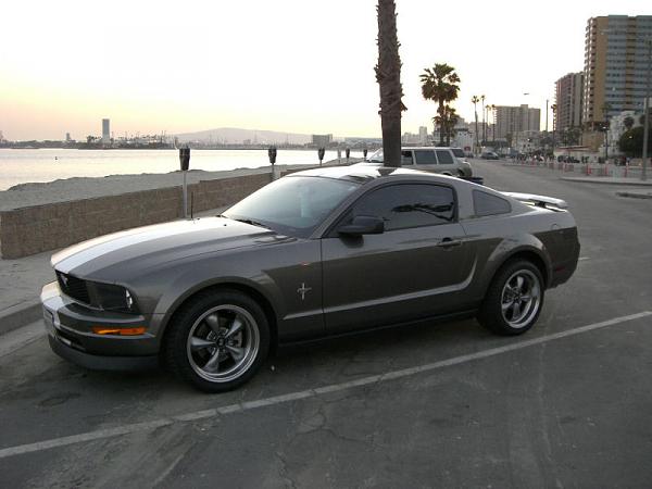 2005 S-197 Mustang S-197 Gen 1 Mineral Gray Picture Gallery-tint3.jpg