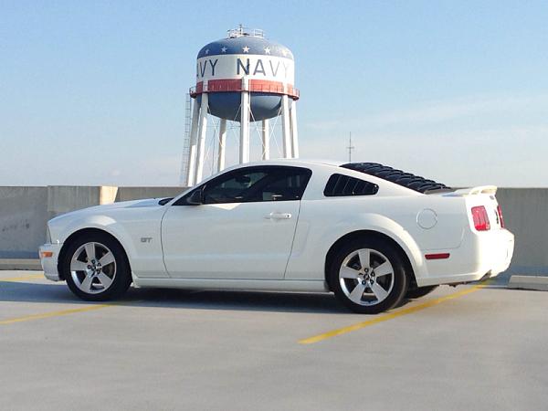 2005-2009 S-197 Gen 1 Performance White Mustang Picture Gallery-image-3820316783.jpg