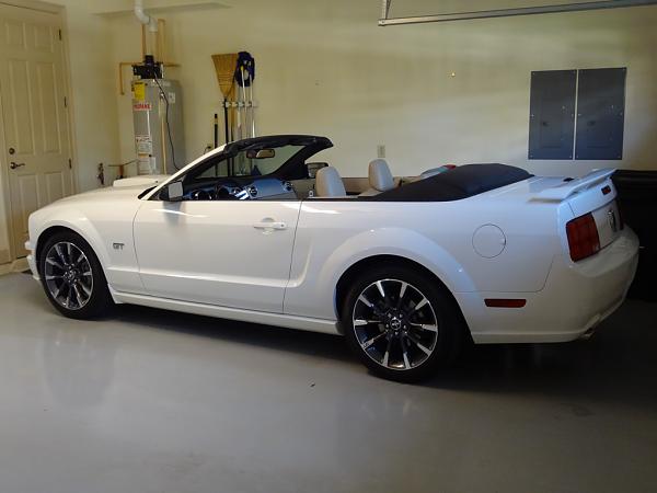 2007 Ford mustang gt stock rims #10