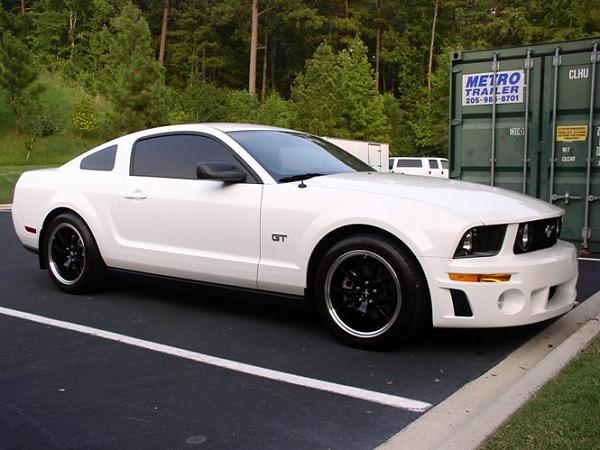 2005-2009 S-197 Gen 1 Performance White Mustang Picture Gallery-06-09-01-02b.jpg