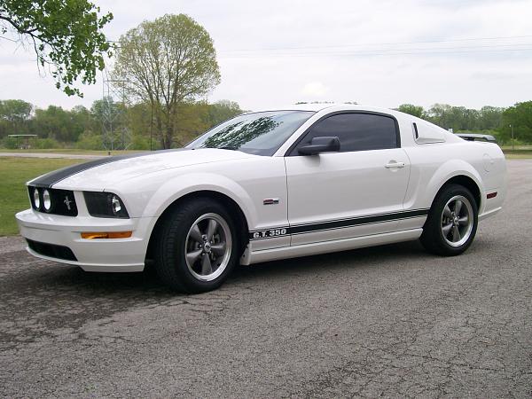 2005-2009 S-197 Gen 1 Performance White Mustang Picture Gallery*-pic2.jpg