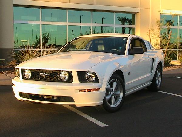 2005-2009 S-197 Gen 1 Performance White Mustang Picture Gallery-my-mustang-001.jpg