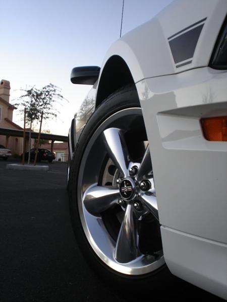 2005-2009 S-197 Gen 1 Performance White Mustang Picture Gallery-dsc09893.jpg