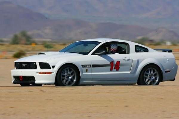 2005-2009 S-197 Gen 1 Performance White Mustang Picture Gallery-coupelsv_8906.jpg