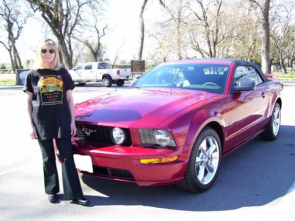 Ed's-mustang-kathy-1_1.jpg