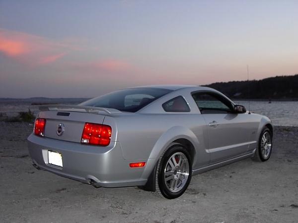 2005-2009 Satin Silver S-197 Gen 1 Mustang Picture Gallery-rear-view-sunset.jpg