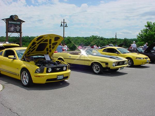 Yellow Mustang &quot;Special Class&quot; at Missouri Show-yellow-class-08.jpg