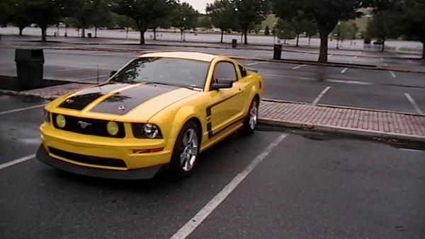 2005-2006 S-197 Gen 1 Screaming Yellow Picture Gallery-car-show-025.jpg