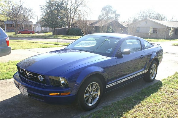 2005 Ford Mustang S-197 Gen 1 Sonic Blue Picture Gallery with Stripes-pict0003-medium-.jpg