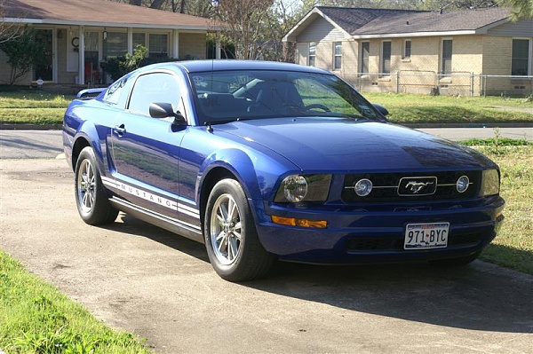 2005 Ford Mustang S-197 Gen 1 Sonic Blue Picture Gallery with Stripes-pict0010-medium-.jpg