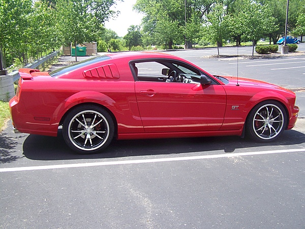 2005-2008 Ford Mustang S-197 Gen 1 Torch Red Picture Gallery-000_0581.jpg