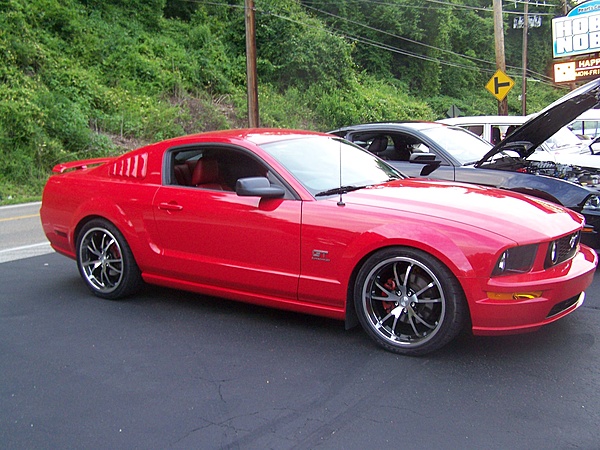 2005-2008 Ford Mustang S-197 Gen 1 Torch Red Picture Gallery-014.jpg