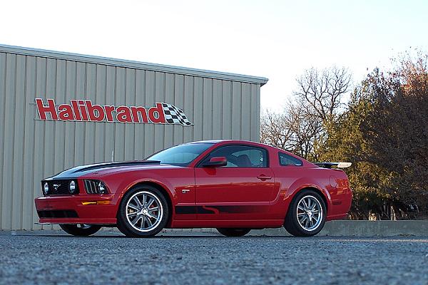 "Torch Red" owners (2005)......Head count-00-trq-hal.jpg