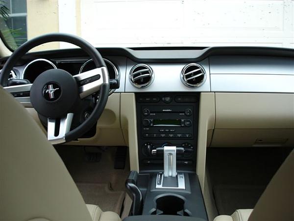 "Torch Red" owners (2005)......Head count-dsc02502.jpg