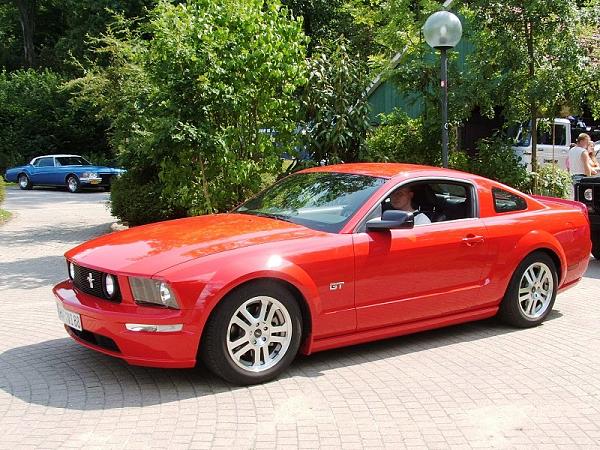 2005-2008 Ford Mustang S-197 Gen 1 Torch Red Picture Gallery-2006dino-172.jpg