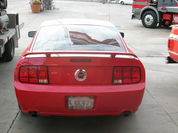 2005-2008 Ford Mustang S-197 Gen 1 Torch Red Picture Gallery-dscn0211.jpg