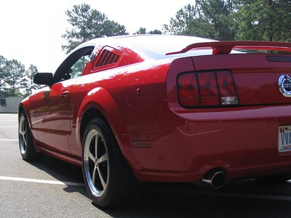 2005-2008 Ford Mustang S-197 Gen 1 Torch Red Picture Gallery-driversquarter1.jpg