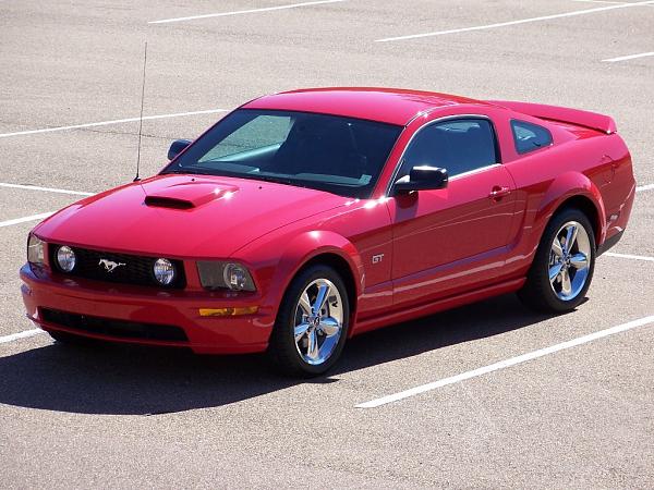 2005-2008 Ford Mustang S-197 Gen 1 Torch Red Picture Gallery-parking-lot.jpg