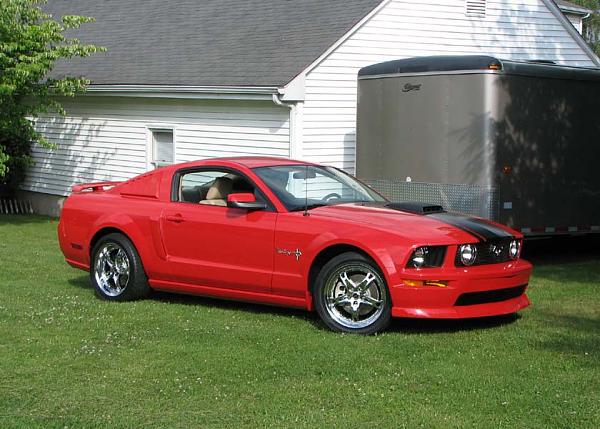2005-2008 Ford Mustang S-197 Gen 1 Torch Red Picture Gallery-img_4754a.jpg