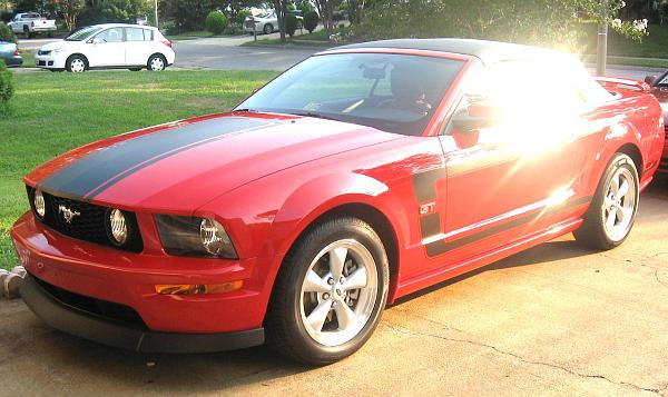 2005-2008 Ford Mustang S-197 Gen 1 Torch Red Picture Gallery-008.jpg