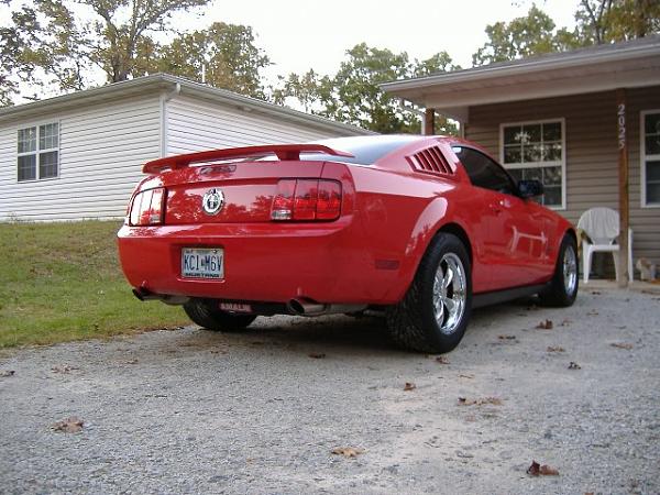 2005-2008 Ford Mustang S-197 Gen 1 Torch Red Picture Gallery-stang-2.jpg