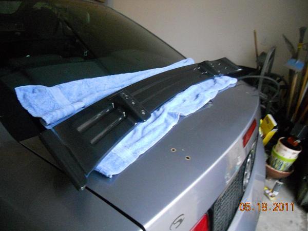 Looking to remove my GT spoiler off my V6...-spoilinstall12_zpsfae3a155.jpg