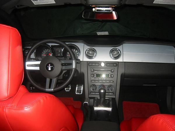 2006-2007 Ford Mustang S-197 Gen 1 Tungston Picture Gallery-interior.jpg