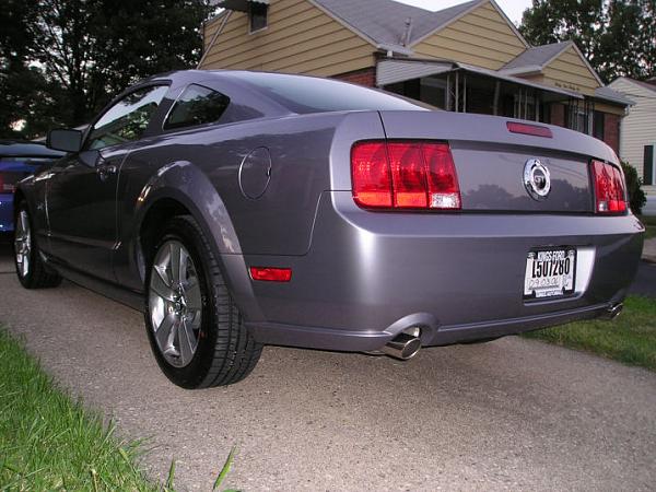Tungsten '07 Mustang GT w/GT &amp; Sport Appearance Packages-p1010151_resize.jpg